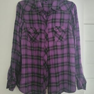 Torrid, purple/black flannel shirt size 00